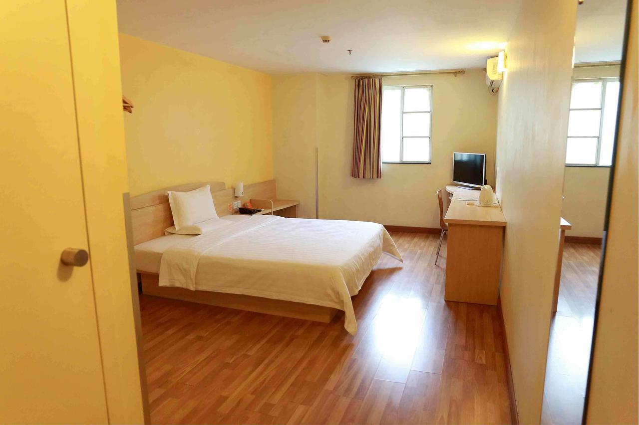 7Days Inn Zhongshan Li He Square Δωμάτιο φωτογραφία